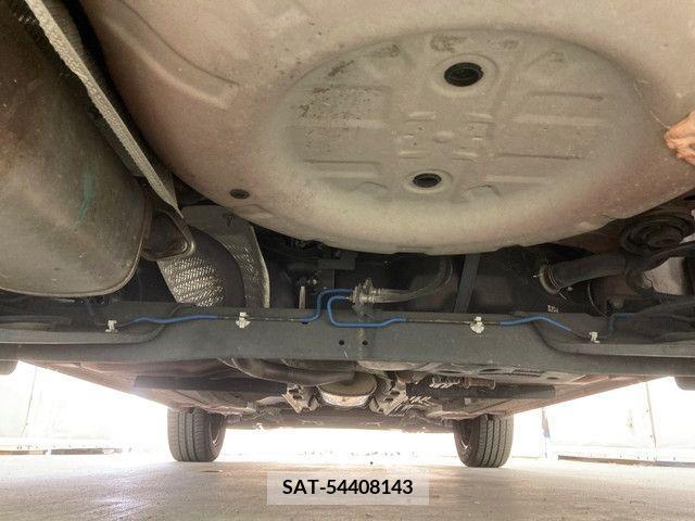 Nissan JUKE 2013-04 243503-7