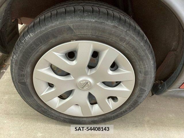 Nissan JUKE 2013-04 243503-8