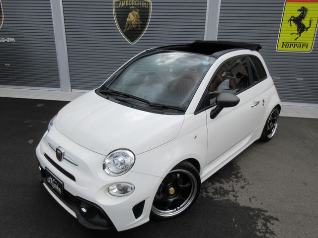 Abarth 595 2021-10 183555-26