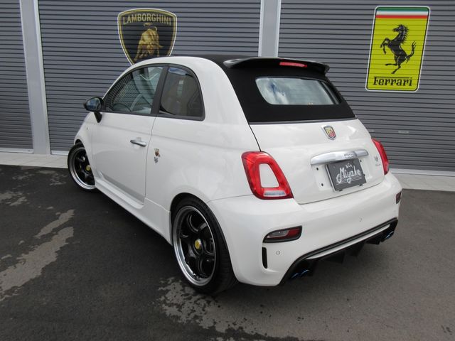 Abarth 595 2021-10 183555-2
