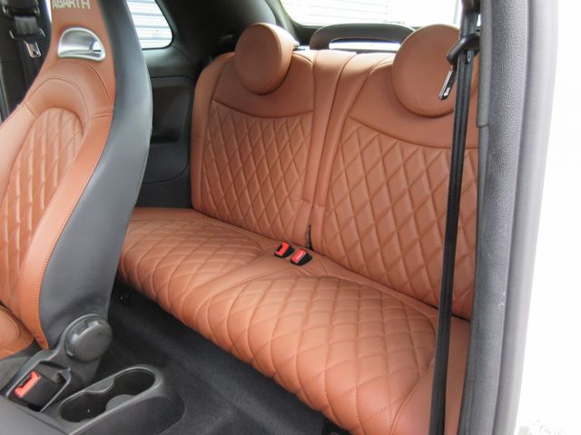 Abarth 595 2021-10 183555-25
