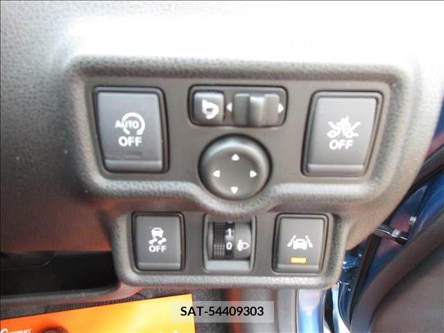 Nissan NOTE 2017-04 207190-14