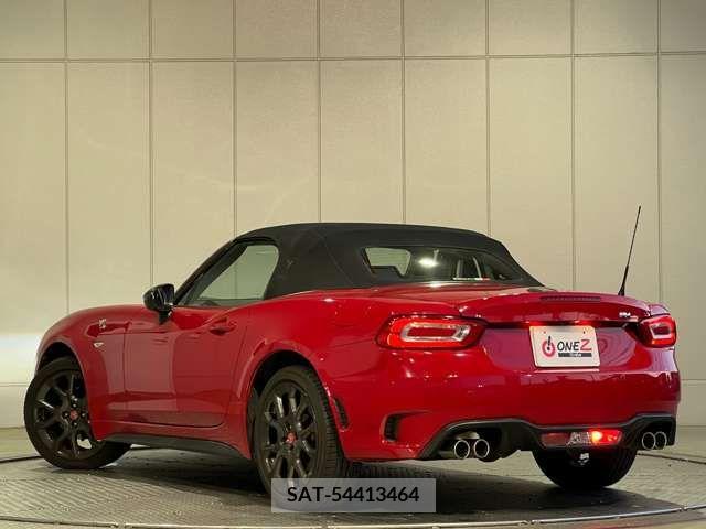 Abarth 124 Spider 2018-03 270603-2