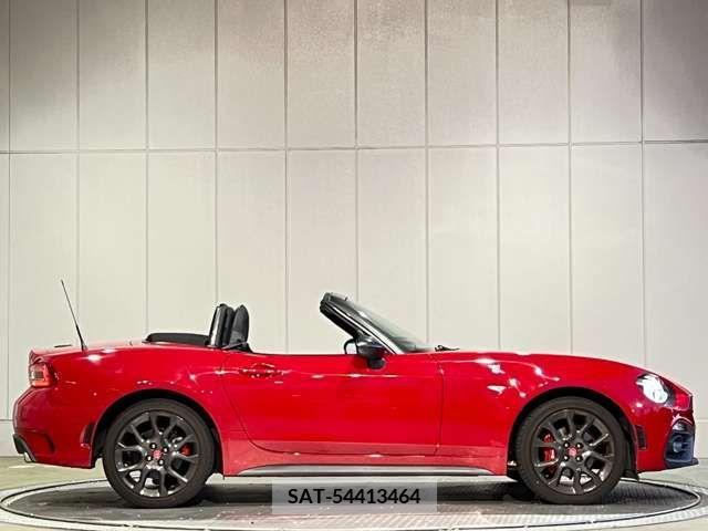 Abarth 124 Spider 2018-03 270603-5
