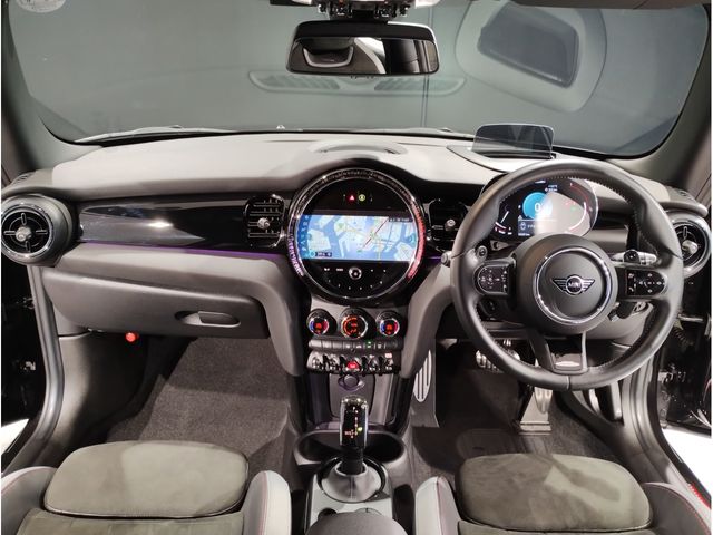 Bmw MINI 2021-07 180635-1