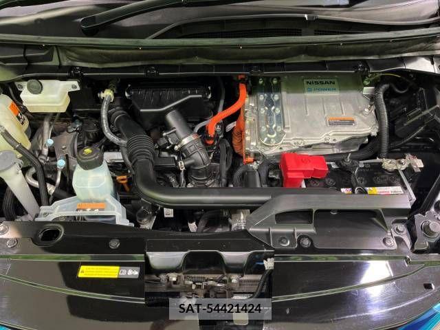 Nissan SERENA 2019-02 324991-18
