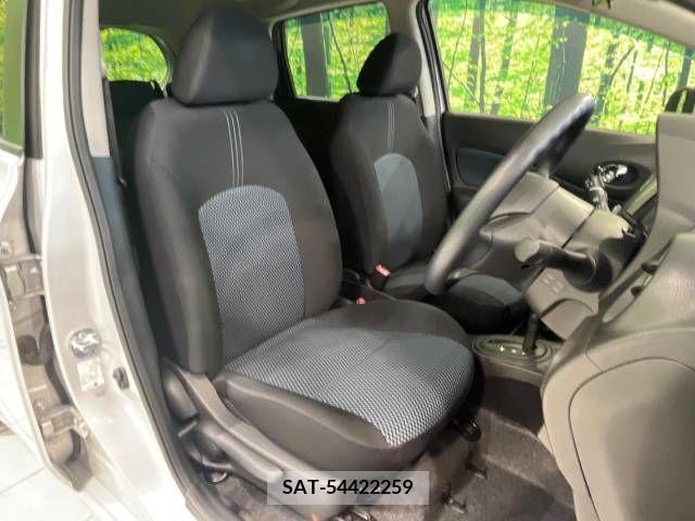 Nissan NOTE 2014-03 302342-7