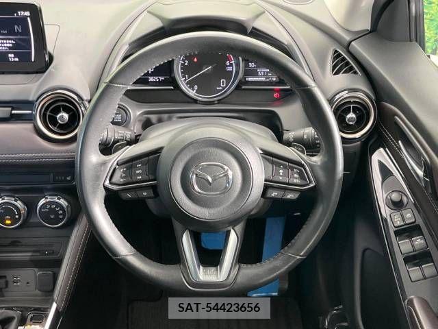 Mazda DEMIO 2018-09 396396-11