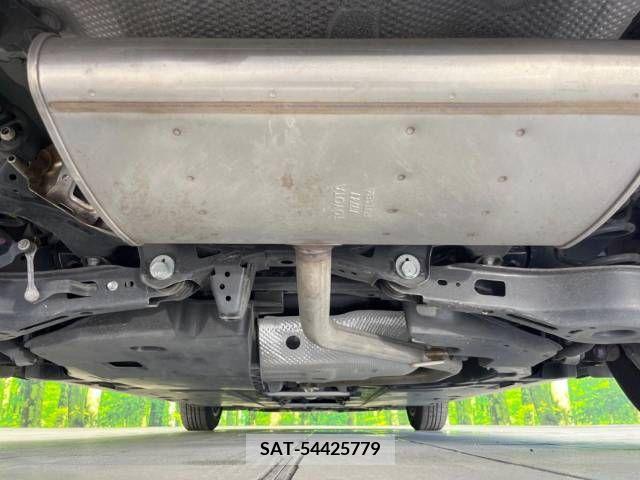 Toyota PRIUS 2019-09 346185-19