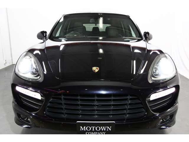Porsche CAYENNE 2012-12 24070-2