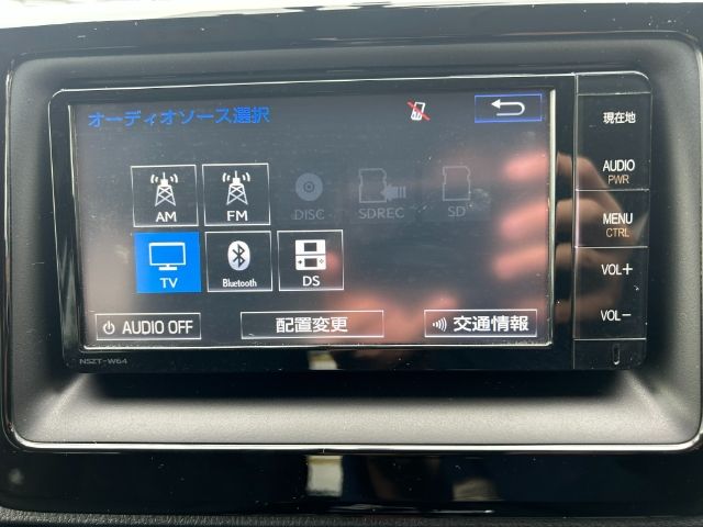 Toyota VOXY HYBRID 2015-04 181122-12