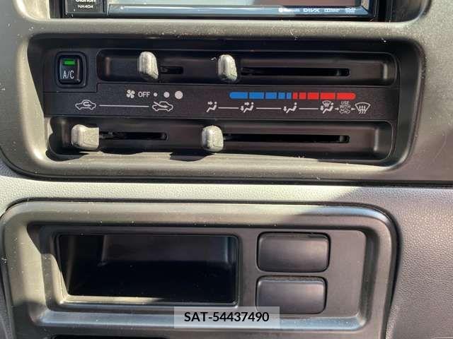 Daihatsu HIJET VAN 2011-02 207960-9