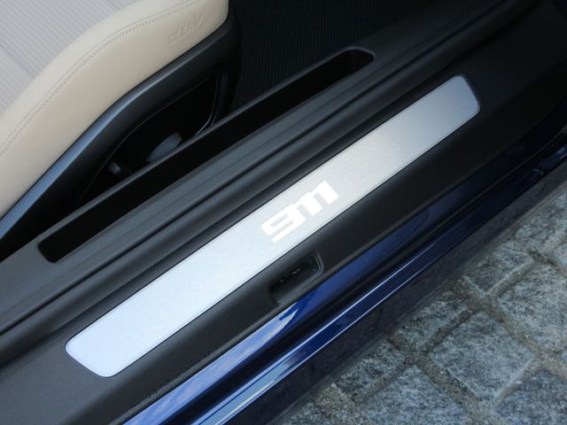 Porsche 911 2022-09 25002-19
