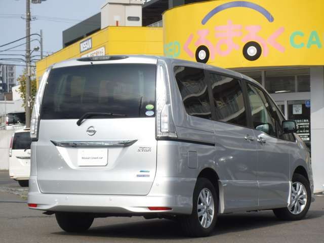 Nissan SERENA 2015-03 181901-1