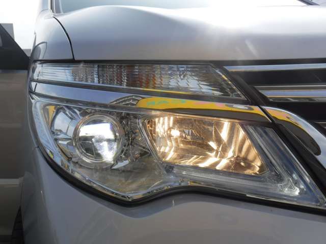 Nissan SERENA 2015-03 181901-14