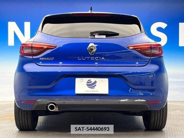 Renault LUTECIA 2021-09 380287-16