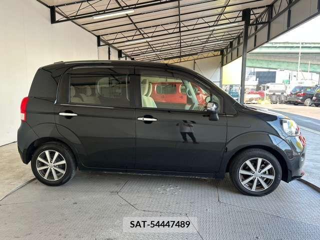 Toyota PORTE 2013-10 366270-15