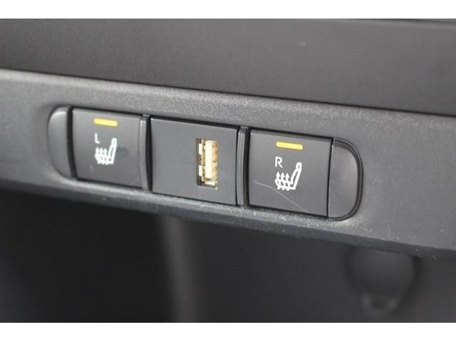 Toyota YARIS 2020-06 4589-4