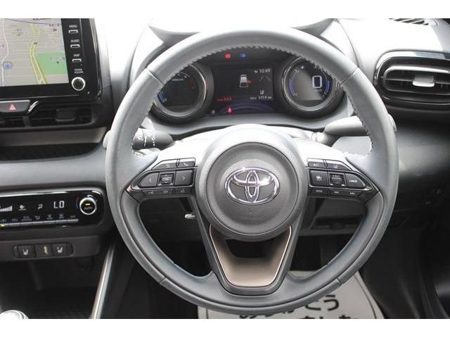 Toyota YARIS 2020-06 4589-16