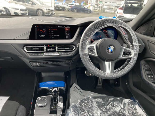 Bmw 2 SERIES 2023-03 24303-1