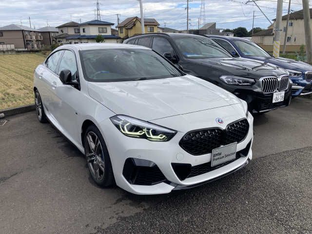Bmw 2 SERIES 2023-03 24303-0