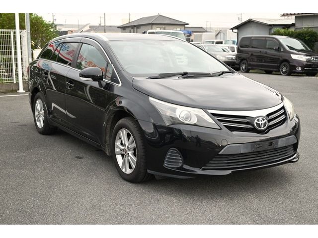 Toyota AVENSIS 2012-06 23314-0