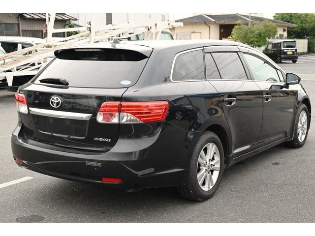 Toyota AVENSIS 2012-06 23314-4