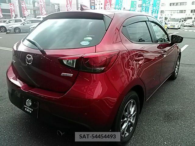 Mazda DEMIO 2018-03 335354-2