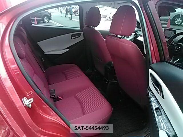 Mazda DEMIO 2018-03 335354-11