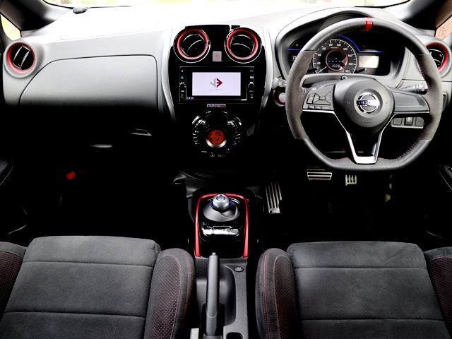 Nissan NOTE 2020-08 3252-1