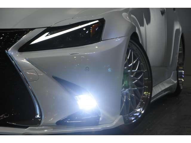 Lexus IS 2008-09 21540-16