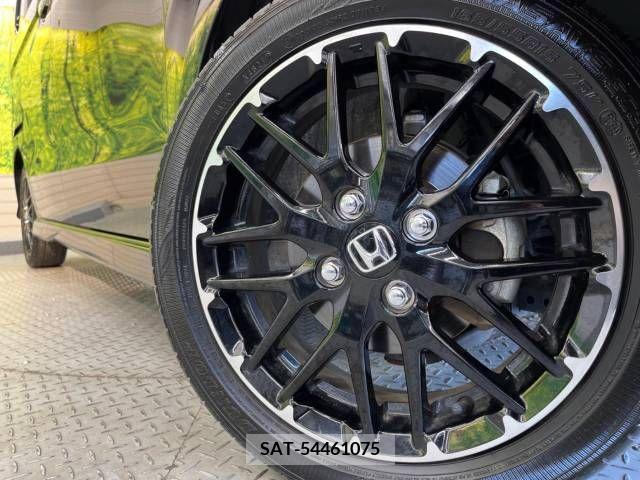 Honda N BOX CUSTOM 2021-12 331027-13