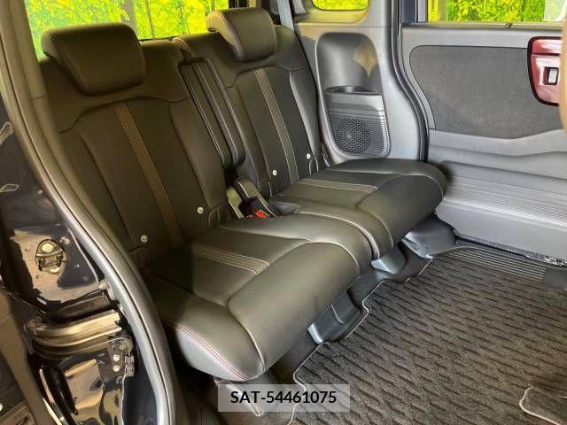 Honda N BOX CUSTOM 2021-12 331027-9