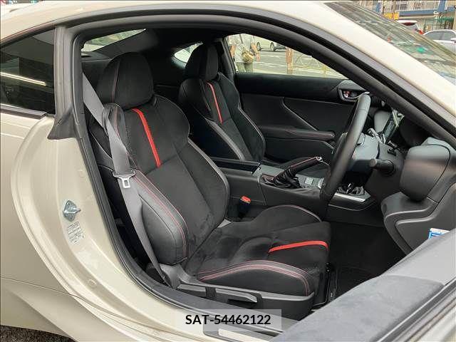 Subaru BRZ 2023-02 351848-9
