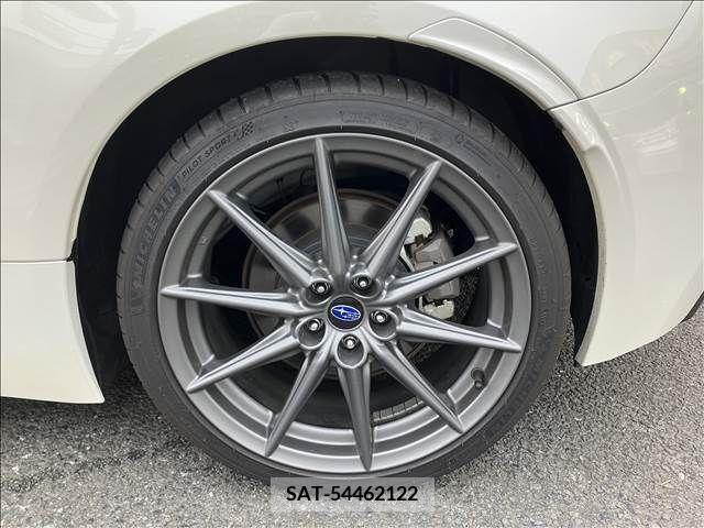 Subaru BRZ 2023-02 351848-25