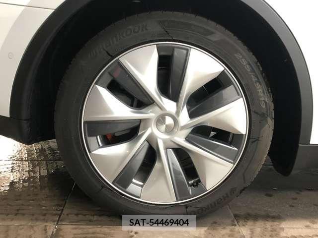 Tesla MODEL Y 2022-09 310898-14