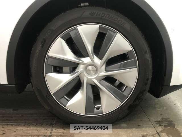 Tesla MODEL Y 2022-09 310898-13