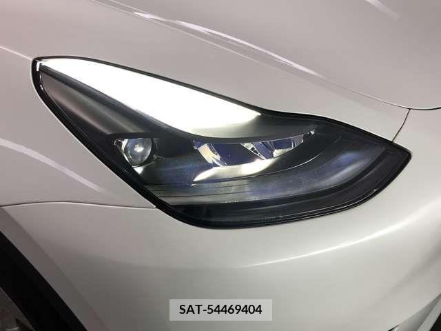 Tesla MODEL Y 2022-09 310898-11