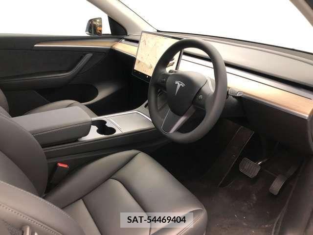 Tesla MODEL Y 2022-09 310898-1