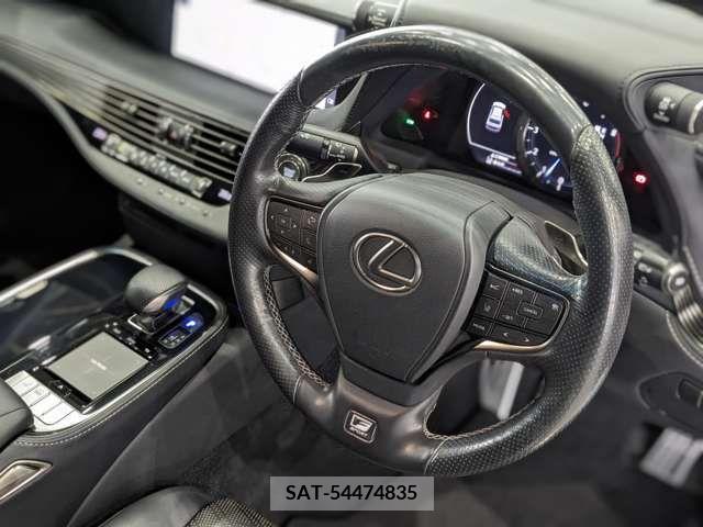 Lexus LS 2018-02 215601-19