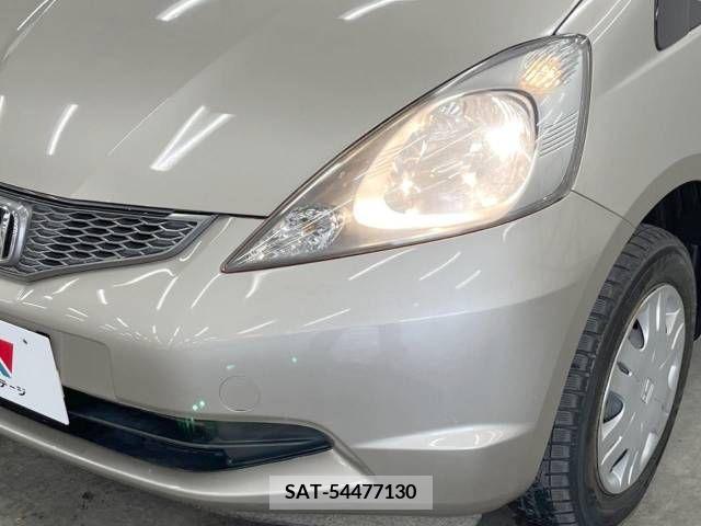 Honda FIT 2009-06 390825-11