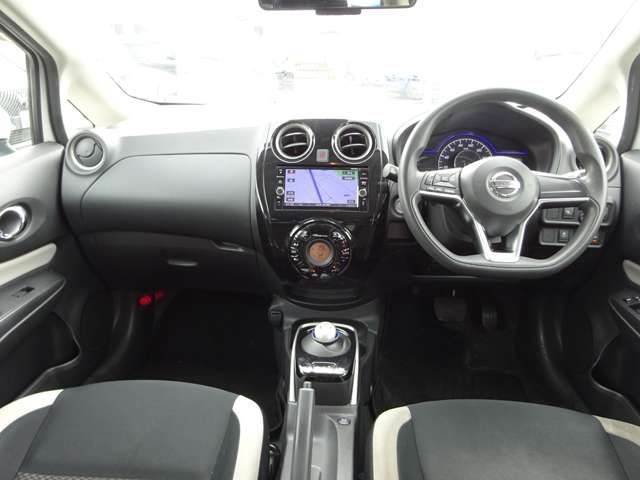 Nissan NOTE 2018-09 189582-1
