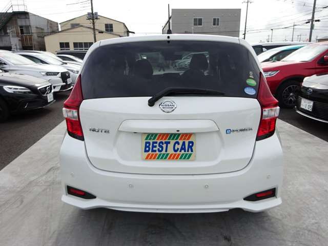 Nissan NOTE 2018-09 189582-6