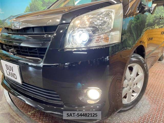 Toyota NOAH 2007-11 335495-13