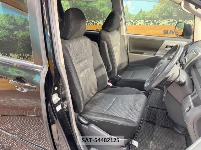 Toyota NOAH 2007-11 335495-8