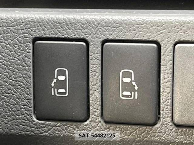 Toyota NOAH 2007-11 335495-5