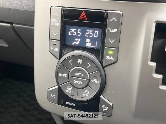 Toyota NOAH 2007-11 335495-4