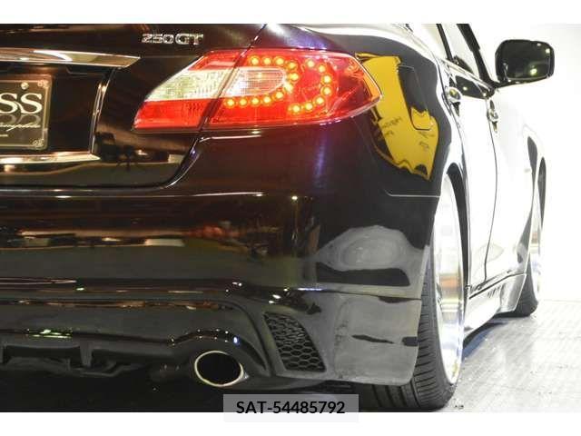 Nissan FUGA 2010-07 200704-18