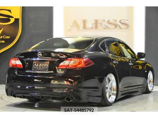 Nissan FUGA 2010-07 200704-16