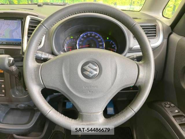 Suzuki SOLIO 2011-11 327052-11